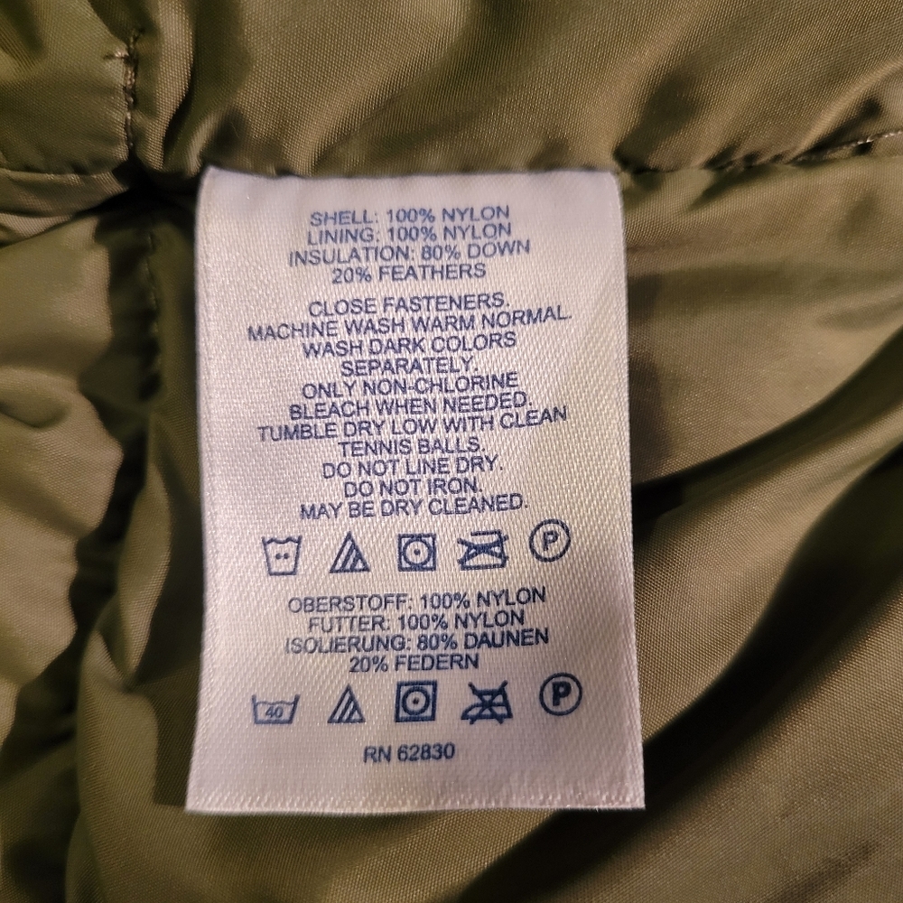 Lands' End Forest Green Down Puffer Vest. Size XL - Picture 4 of 4